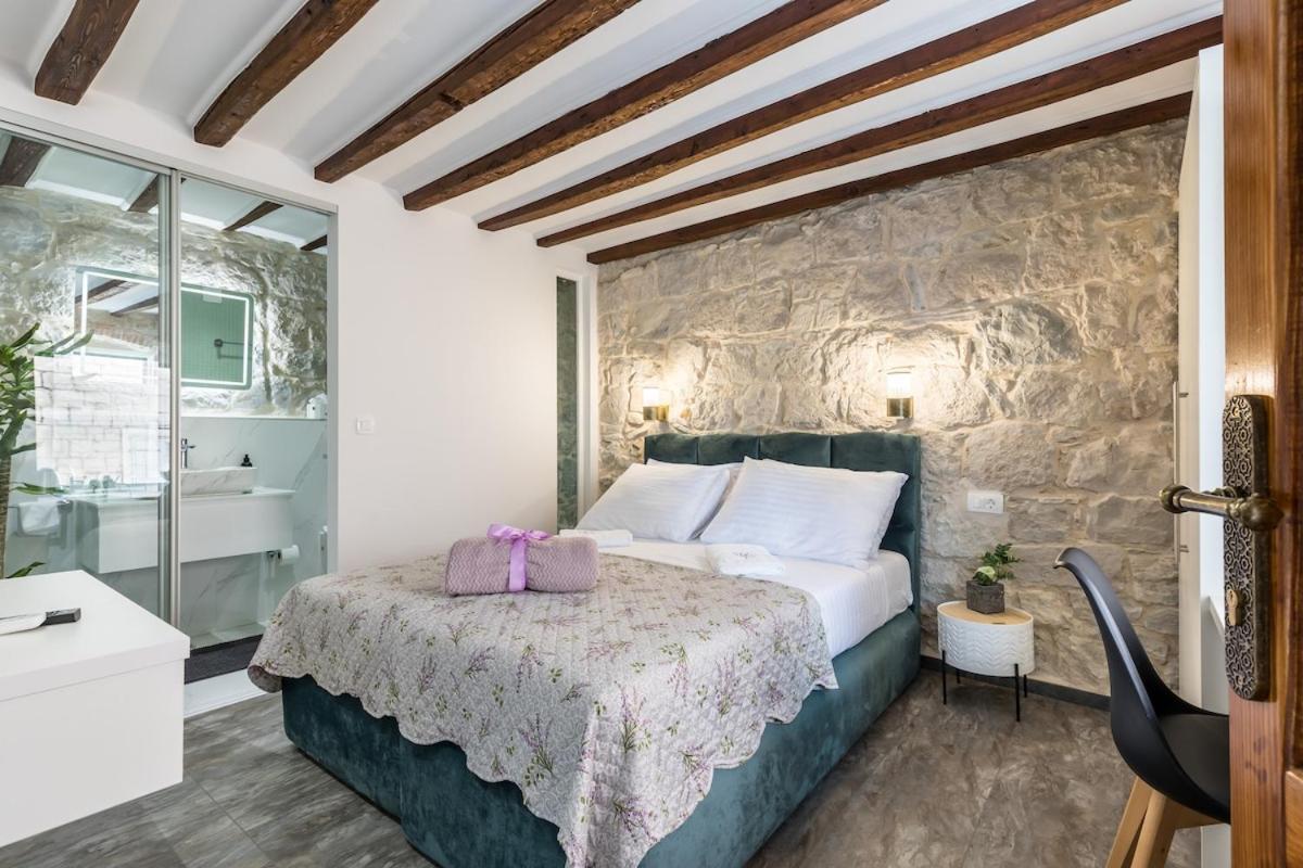 Bonbon Old Town Private En-Suite Room Split Bagian luar foto