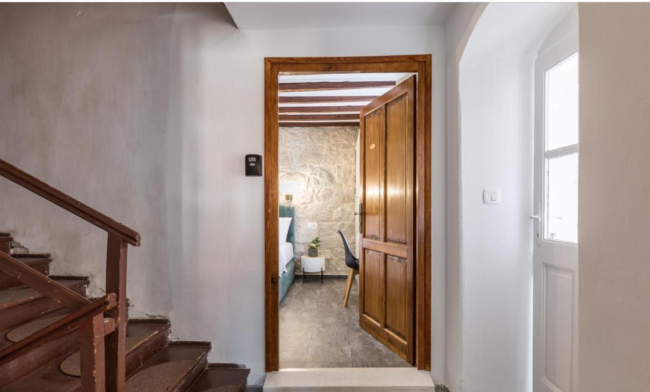 Bonbon Old Town Private En-Suite Room Split Bagian luar foto